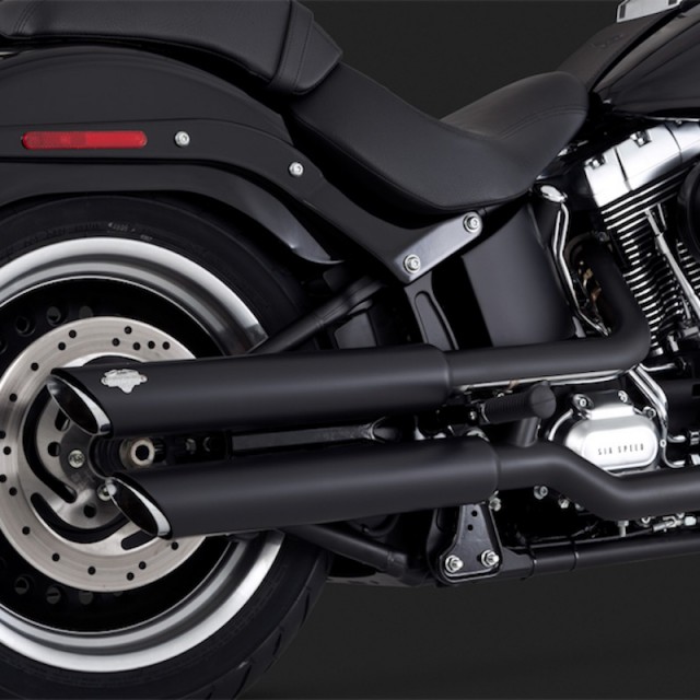 TERMINALI VANCE HINES 3'' ROUND TWIN SLASH SLIP-ONS NERI FAT BOY/DEUCE 07-17 - DETAIL