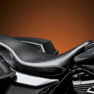 LE PERA COBRA SMOOTH FULL LENGTH TWO UP SEAT HARLEY TOURING 08-21