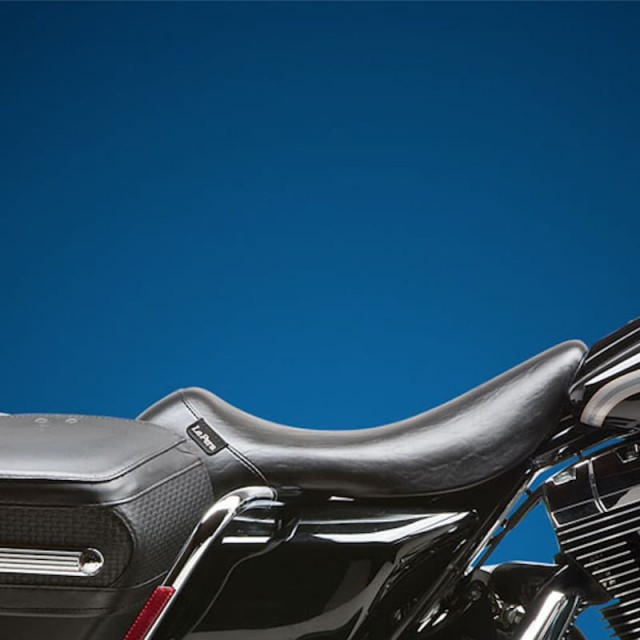 LE PERA BARE BONES SMOOTH SEAT HARLEY TOURING 02-07 - SIDE