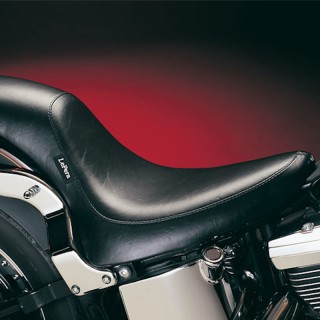 LE PERA SILHOUETTE SMOOTH FULL LENGTH SEAT HARLEY SOFTAIL 00-17