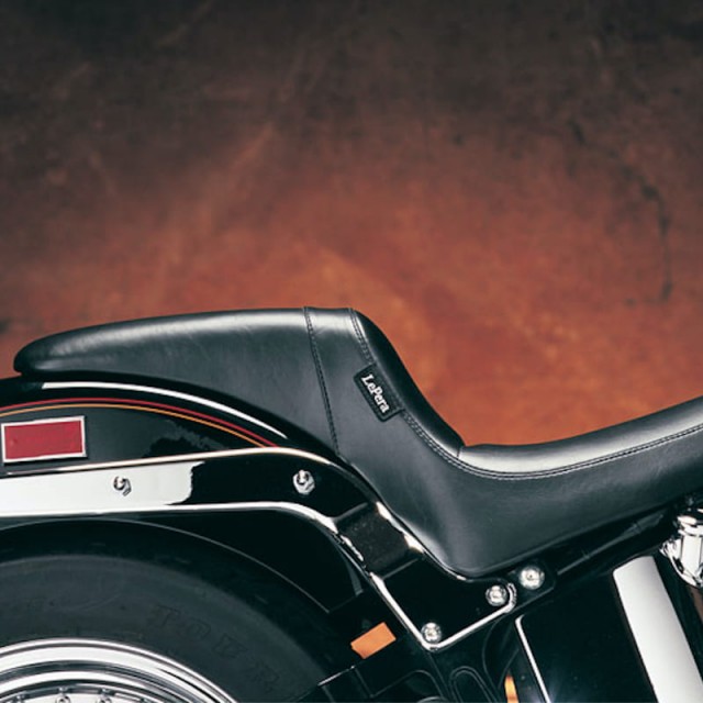 LE PERA DAYTONA FULL LENGTH SPORT SMOOTH SEAT HARLEY SOFTAIL 00-17 - SIDE