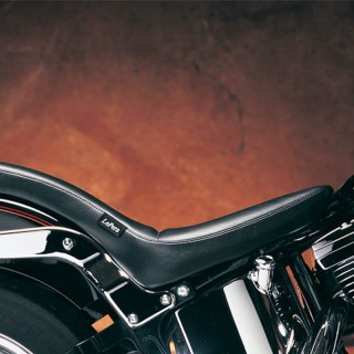 LE PERA COBRA TWO UP SMOOTH SEAT HARLEY SOFTAIL 00-07