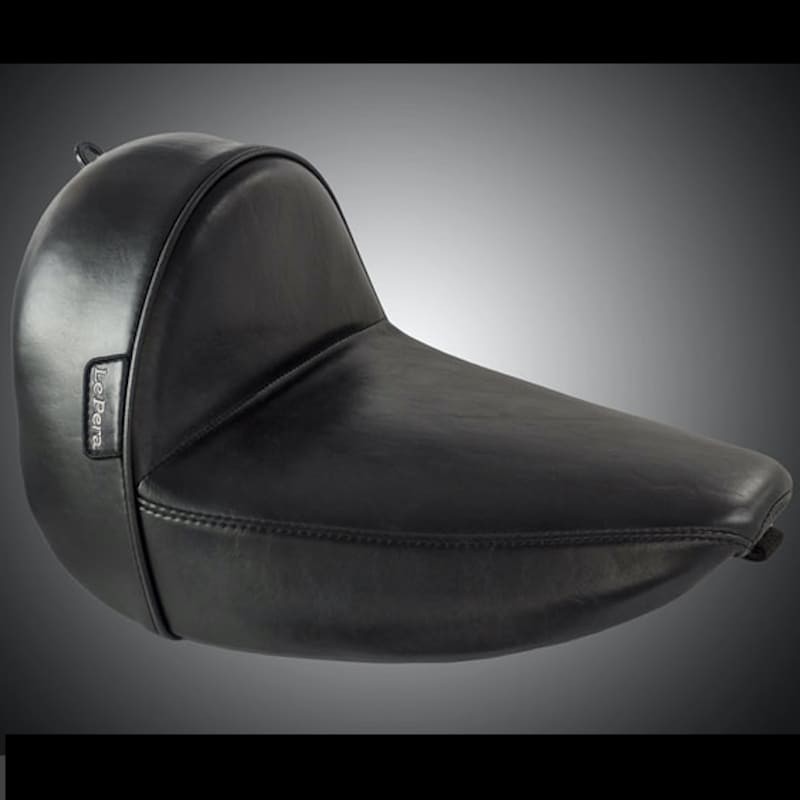 LE PERA STUBS CAFE SOLO SMOOTH SEAT HARLEY SOFTAIL SLIM 2016-2017
