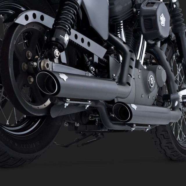 VANCE HINES TWIN SLASH 3'' SLIP-ON MUFFLERS BLACK SPORTSTER XL 04-13 - DETAIL