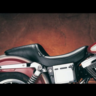 LE PERA DAYTONA SPORT SMOOTH SEAT HARLEY DYNA