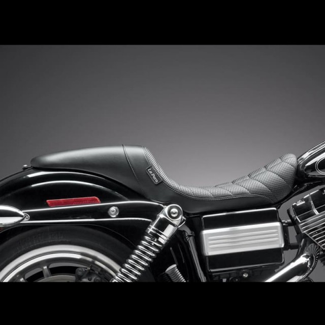 LE PERA DAYTONA FLAT TRACK SEAT HARLEY DYNA - SIDE