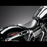 SELLA LE PERA LIL NUGGET PLEATED SEAT HARLEY DYNA - RETRO
