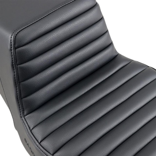 SADDLEMEN 2-UP STEP-UP TR BLACK SEAT HARLEY TOURING 1997-2007 - COVER