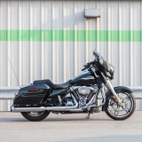 S&S GNX 4.5" SLIP-ON CHROME SLIP-ON MUFFLERS WITH BLACK ENDCAPS HARLEY TOURING 17-21 - SIDE