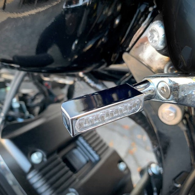 HEINZ BIKES BLOKK-LINE LED CHROME TURN SIGNALS FOR HARLEY DAVIDSON LIVEWIRE 21-22 - INSTALLED